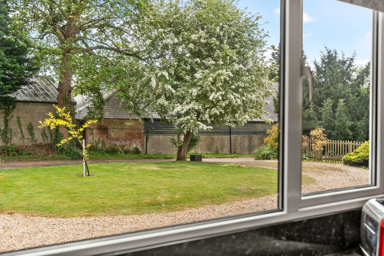 Rectory Close, Buckland, SG9, photo 20