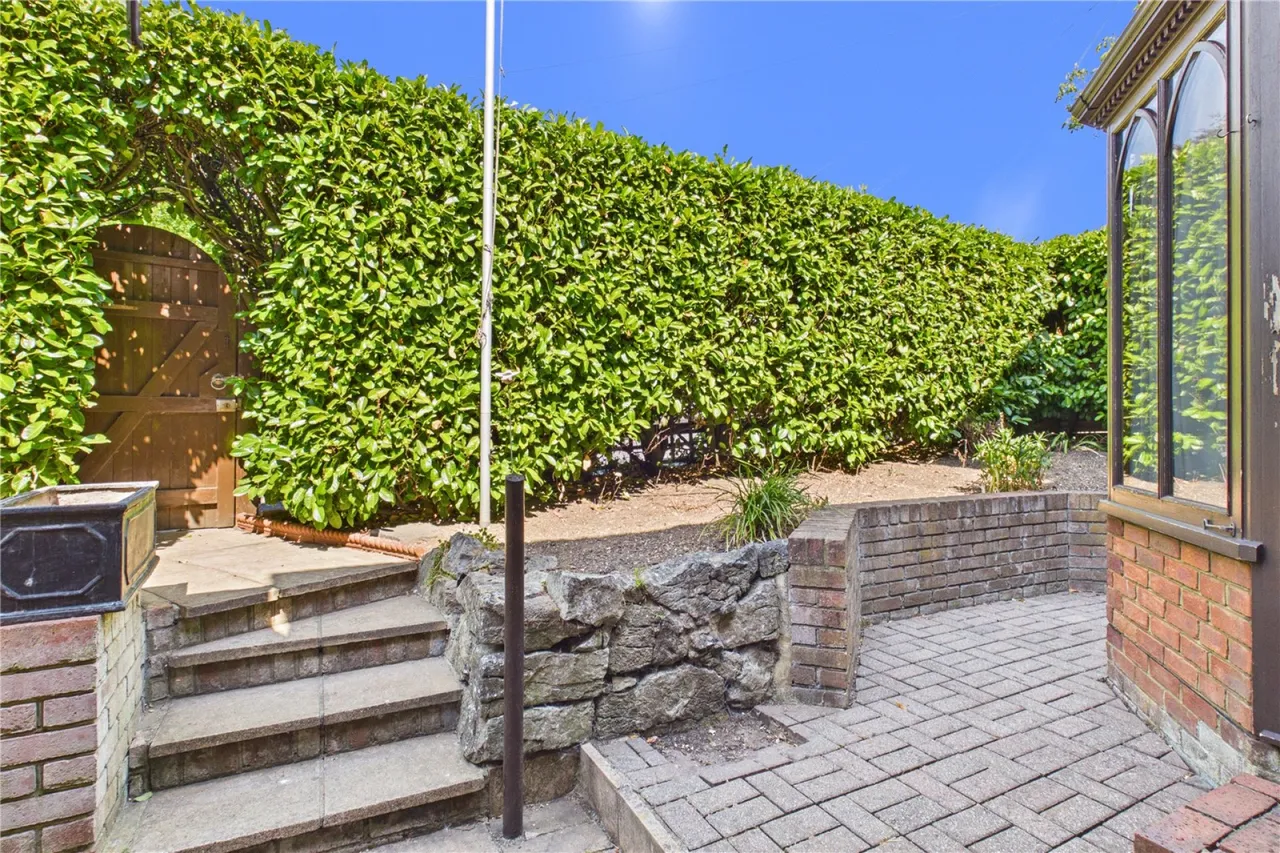 Red Cross Road, Goring On Thames, RG8, photo 13
