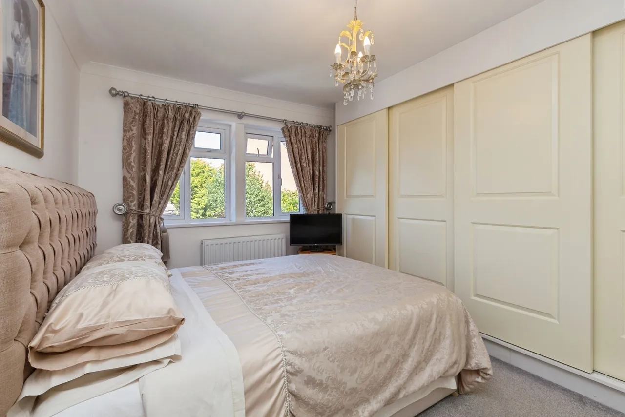 Mandeville Road, Aylesbury, Buckinghamshire, HP21, photo 4