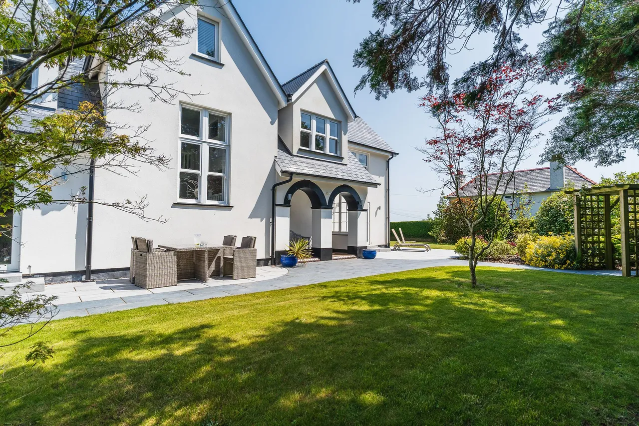 Corner House, Golf Road, Abersoch, Pwllheli, Gwynedd, LL53 7EF, photo 9