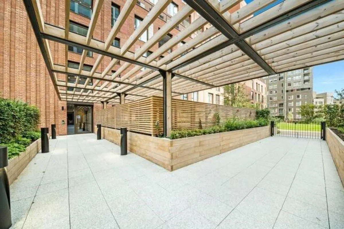 Weymouth Building, Elephant & Castle, SE17, photo 19
