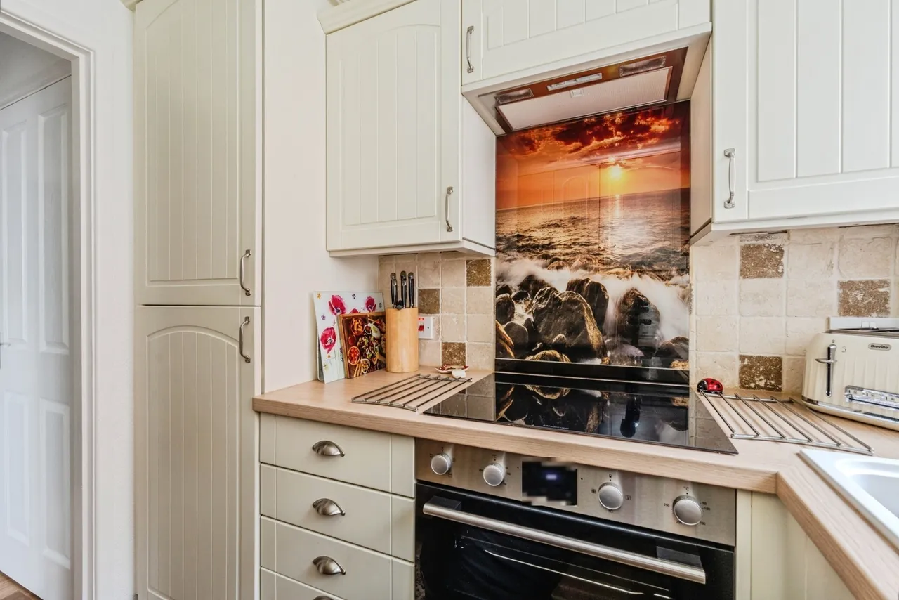 Thornfield Grove, Cheadle Hulme, Cheadle, Greater Manchester, SK8, photo 7