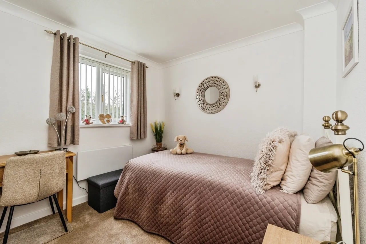 Thornfield Grove, Cheadle Hulme, Cheadle, Greater Manchester, SK8, photo 9