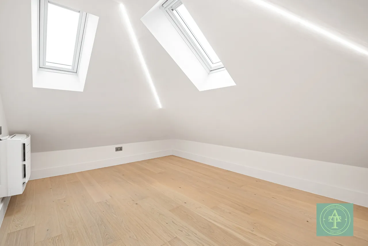Willenhall Avenue, New Barnet, Hertfordshire, EN5, photo 35