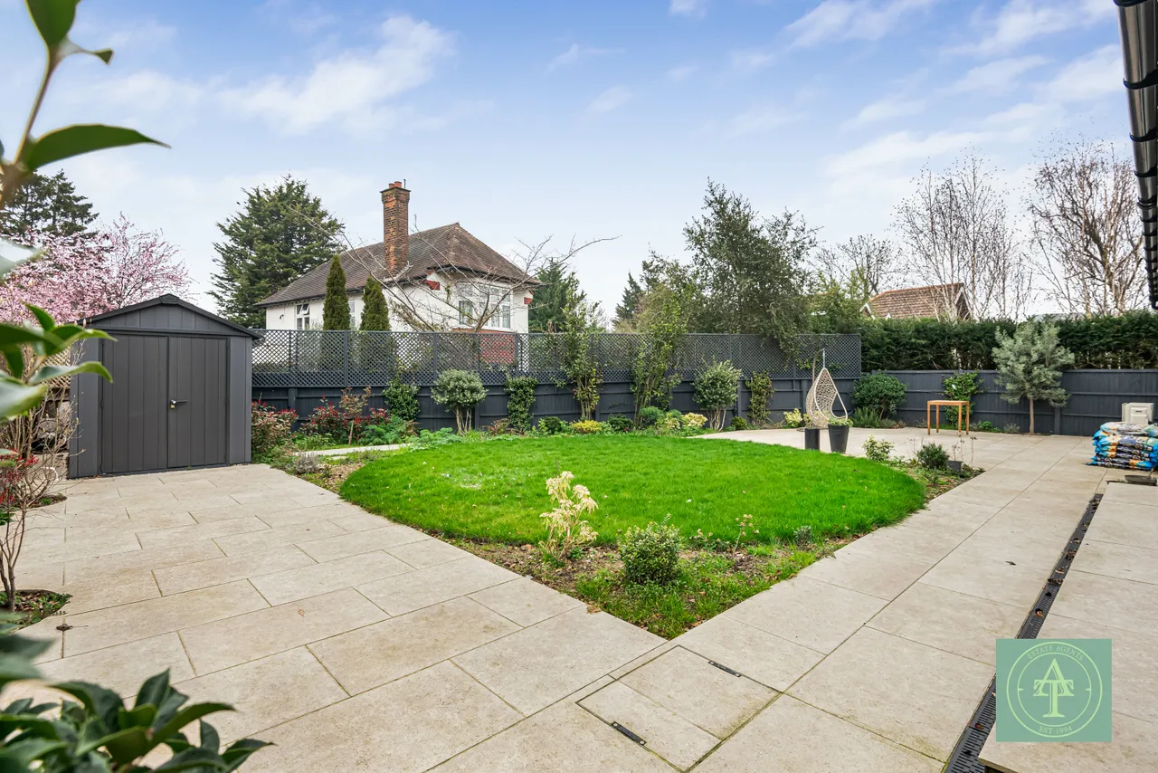 Willenhall Avenue, New Barnet, Hertfordshire, EN5, photo 37