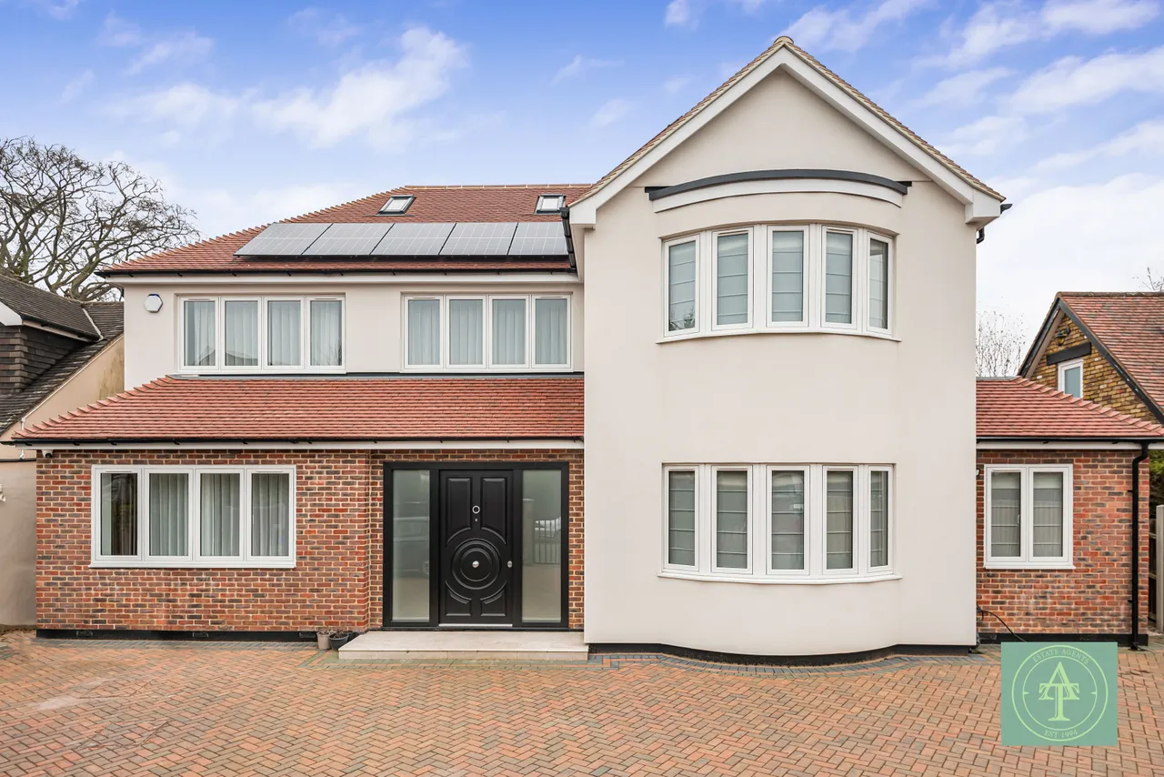 5 bed house for sale — Willenhall Avenue, New Barnet, Hertfordshire, EN5
