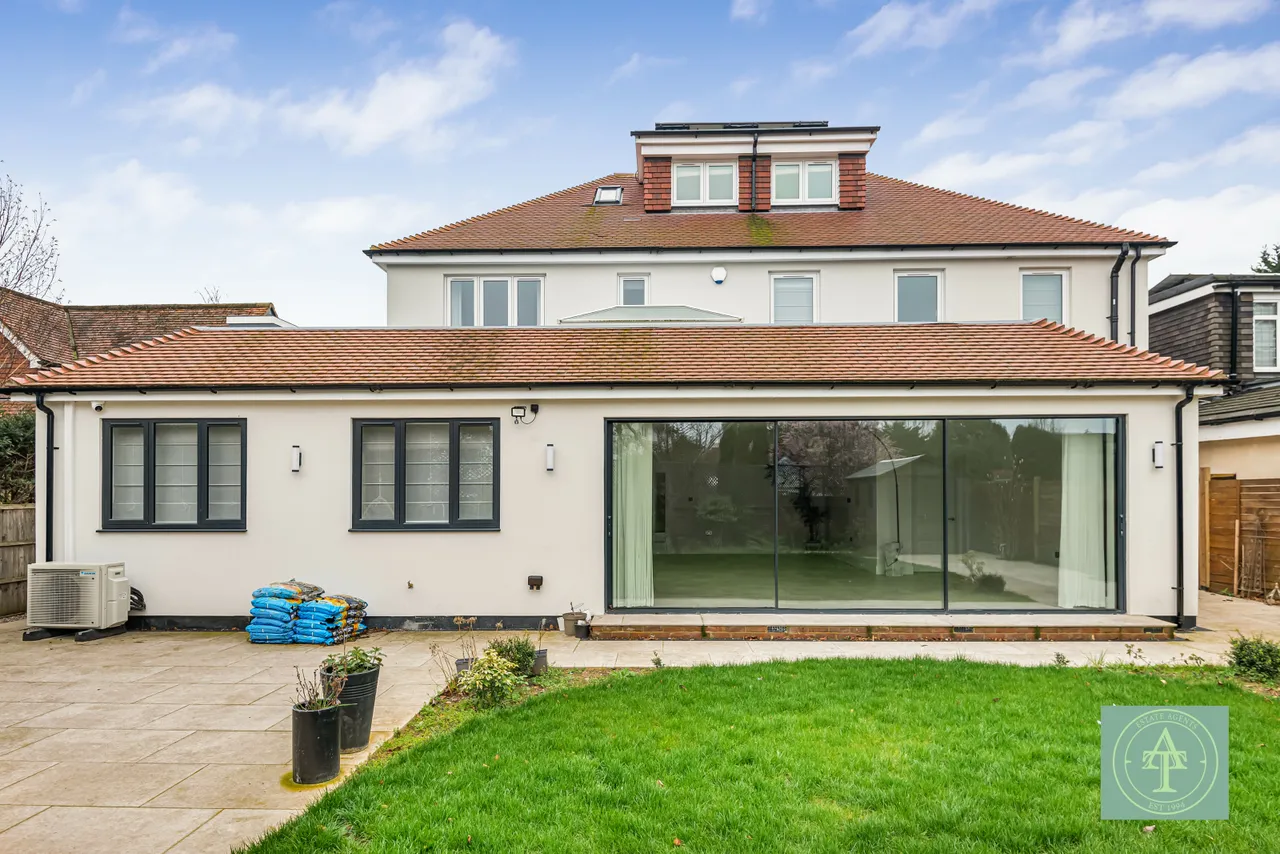 Willenhall Avenue, New Barnet, Hertfordshire, EN5, photo 42