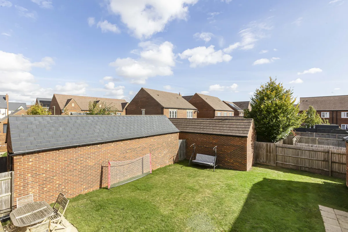 Miller Close, Heyford Park, photo 43