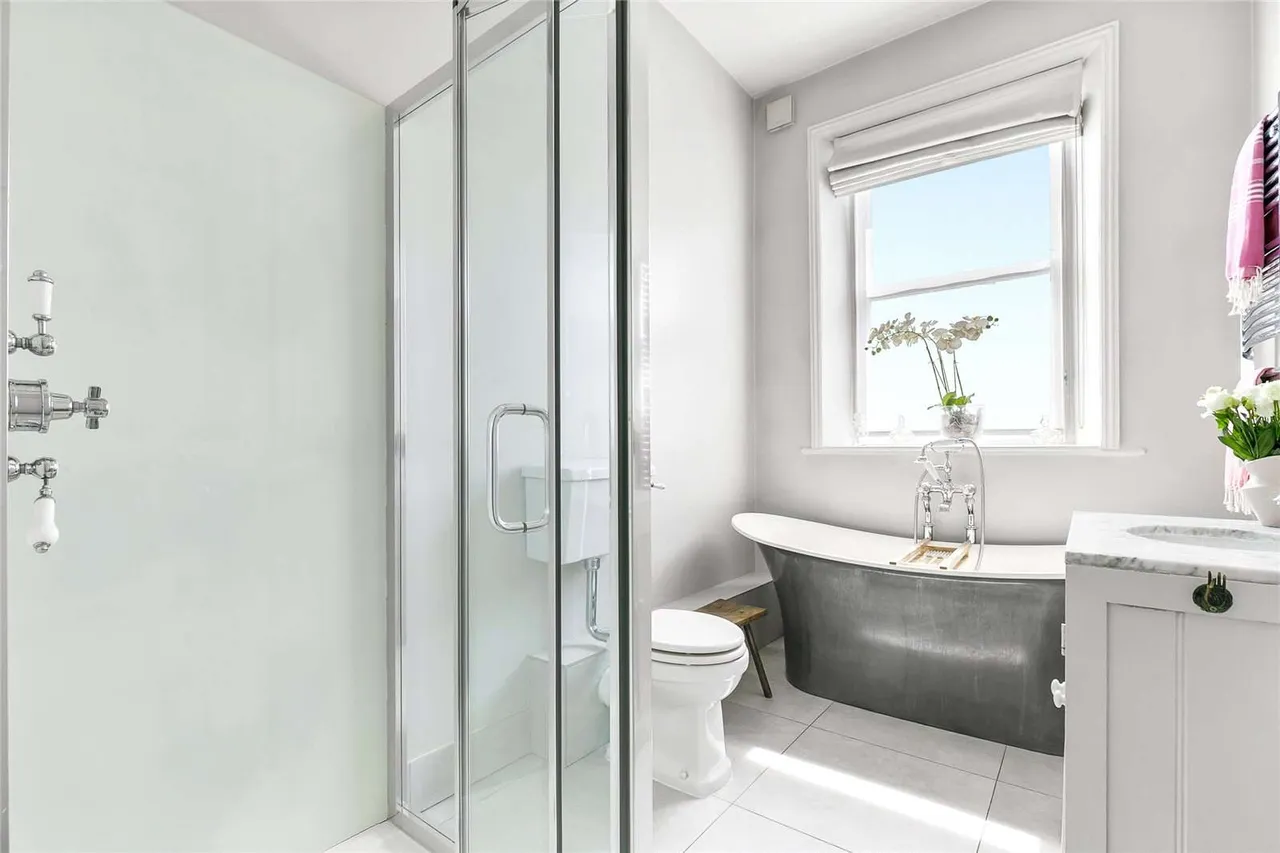 Elgin Crescent, Kensington and Chelsea, London, W11 2JU, photo 8