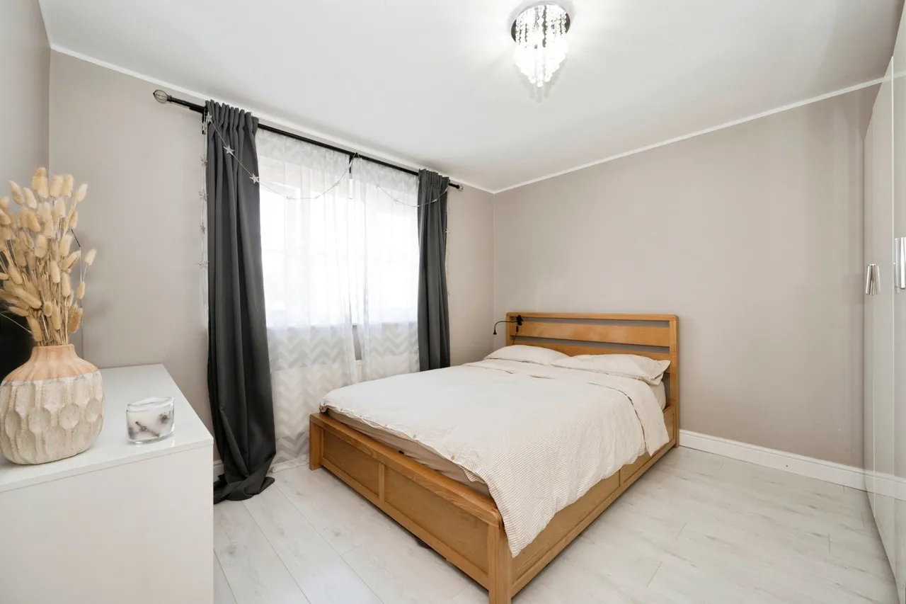 Sherriff Close, Esher, KT10, photo 12