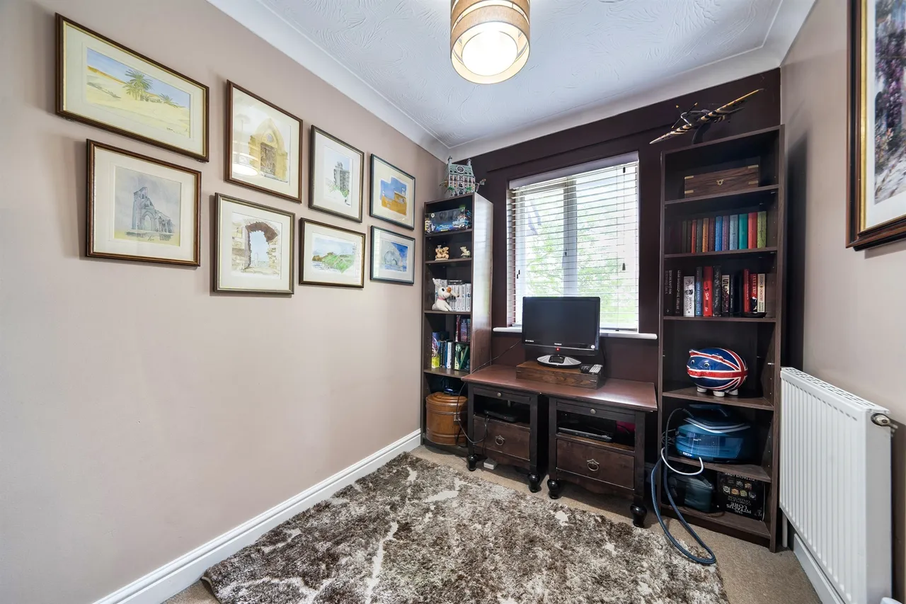 Halliday Close, Shenley, Radlett, photo 10