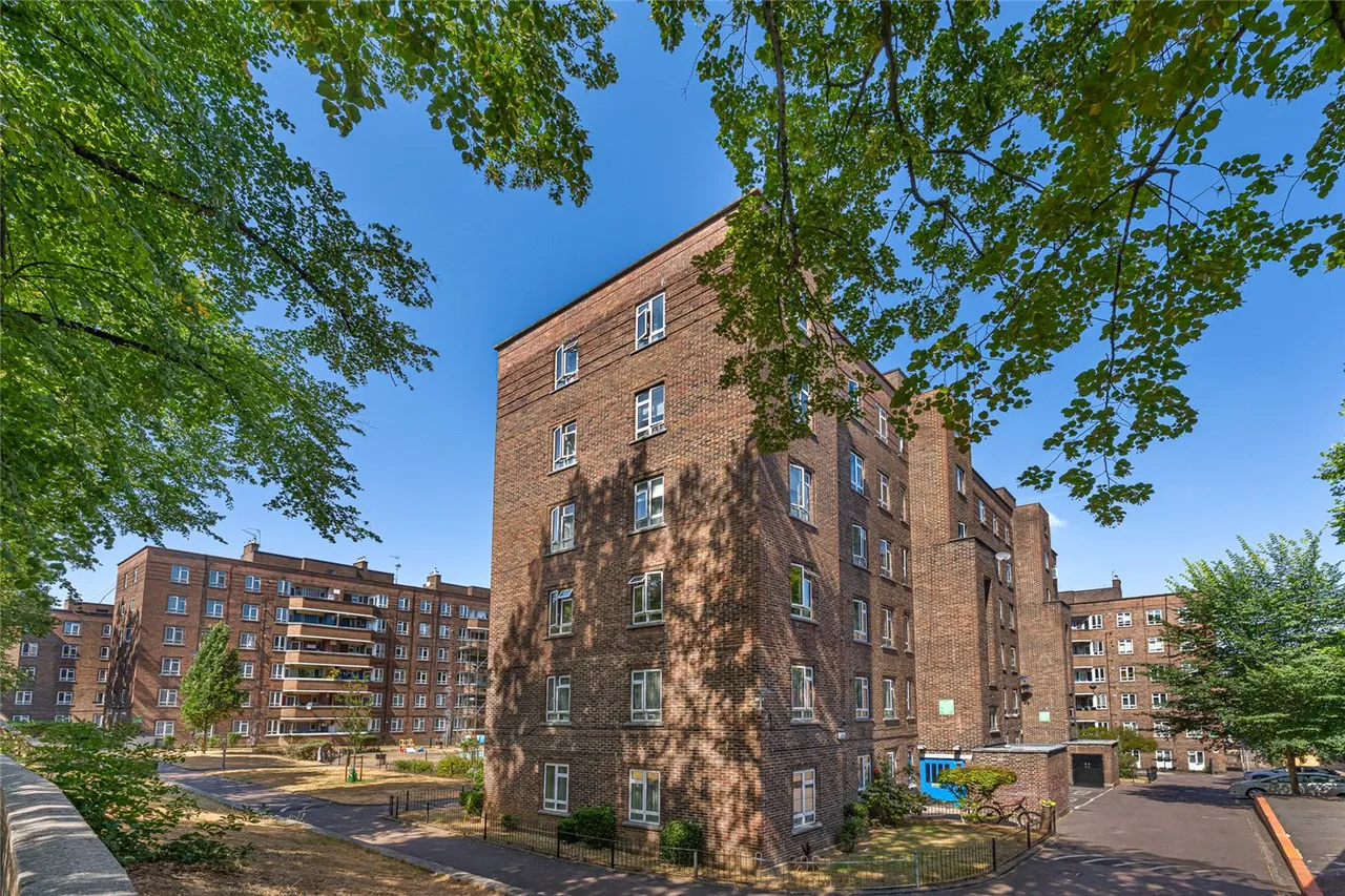 Primrose Hill Court, King Henrys Road, London, NW3, photo 3