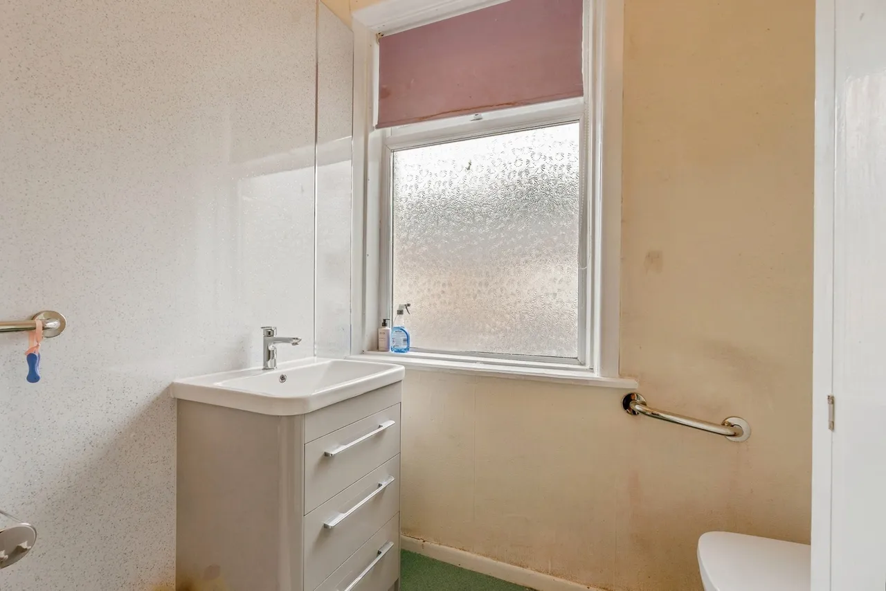 Claughton Street, Burnley, BB10, photo 8