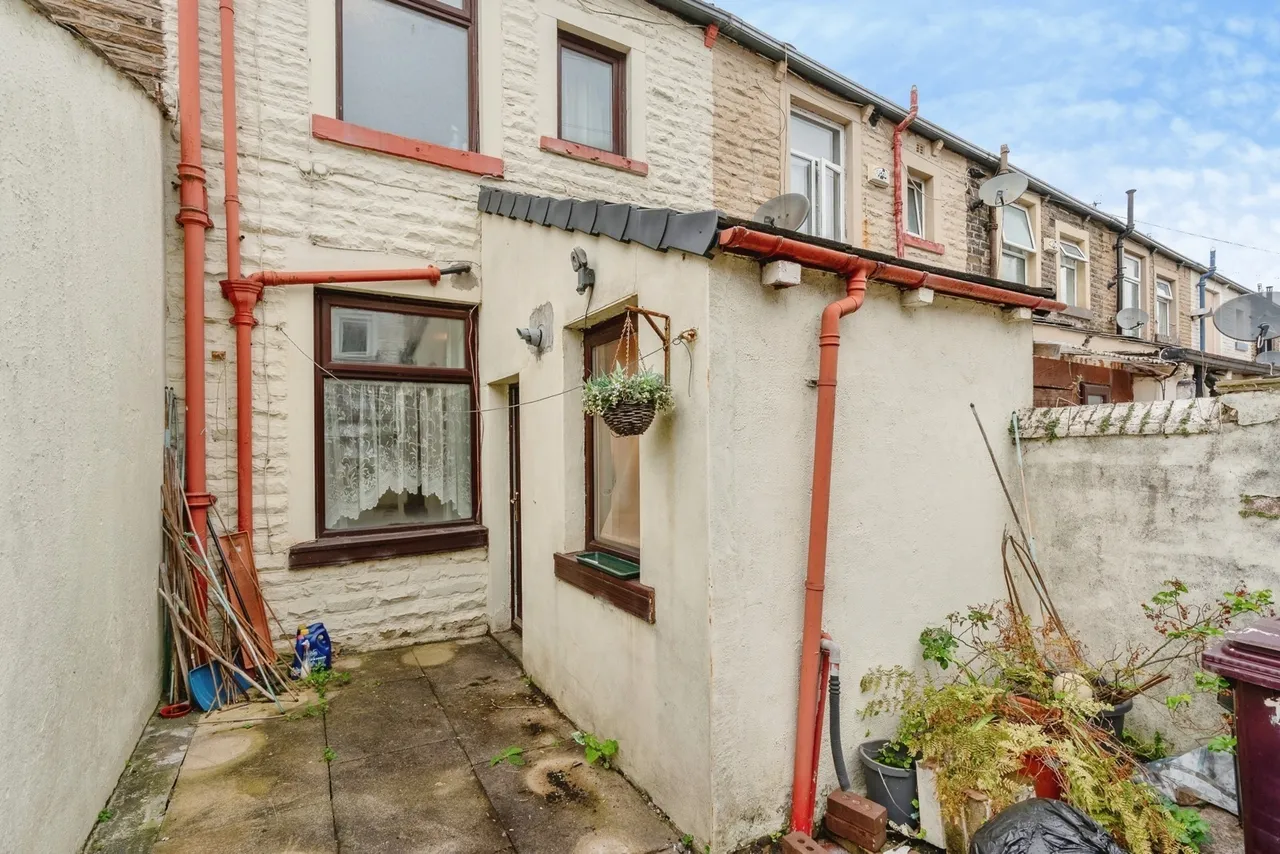 Claughton Street, Burnley, BB10, photo 3