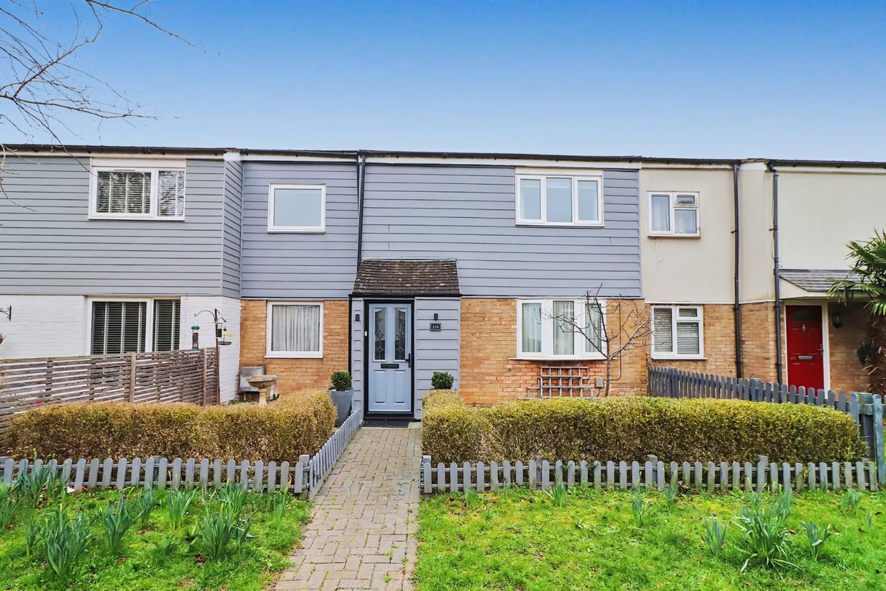 4 bed house for sale, York Road, Stevenage, SG1