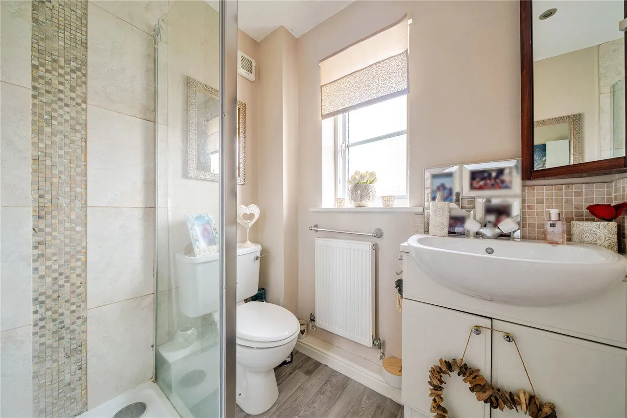 Aster Chase, Lower Darwen, BB3, photo 15