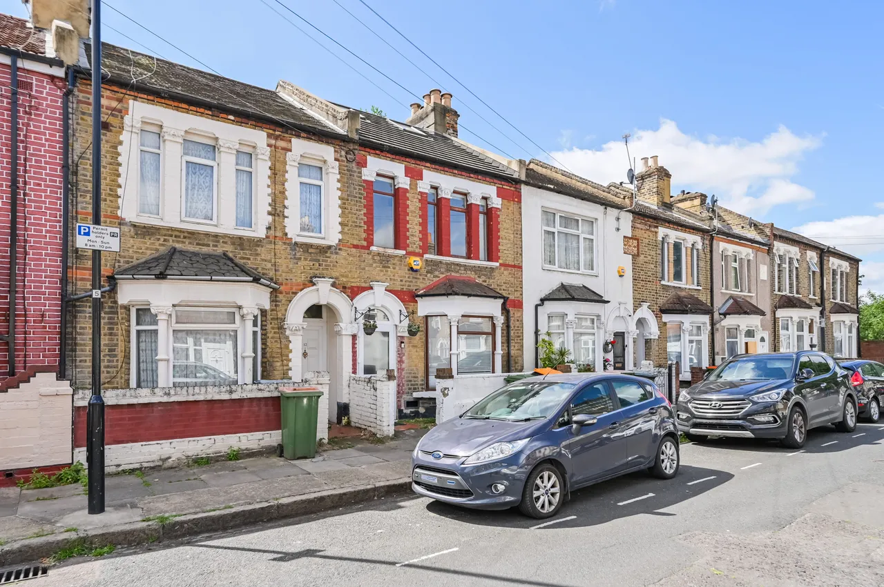 5 bed house for sale, London, E13