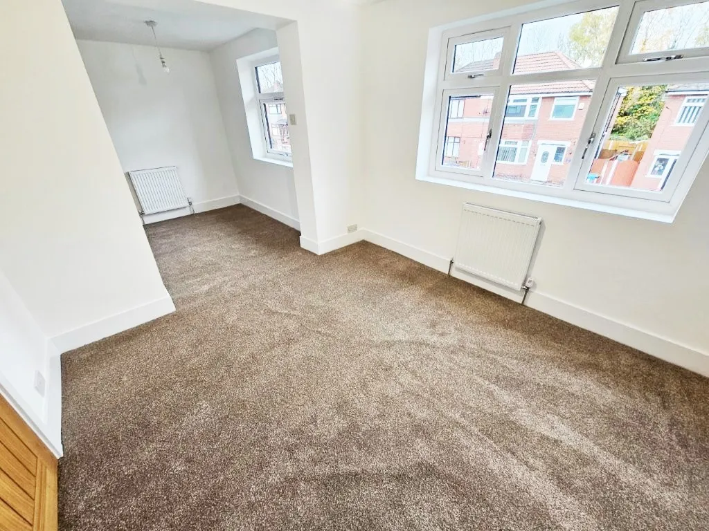 Moorside Crescent, Droylsden, M43, photo 21