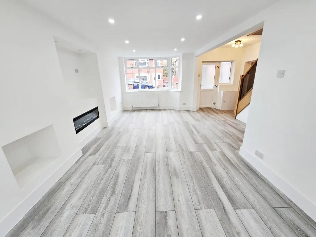 Moorside Crescent, Droylsden, M43, photo 6