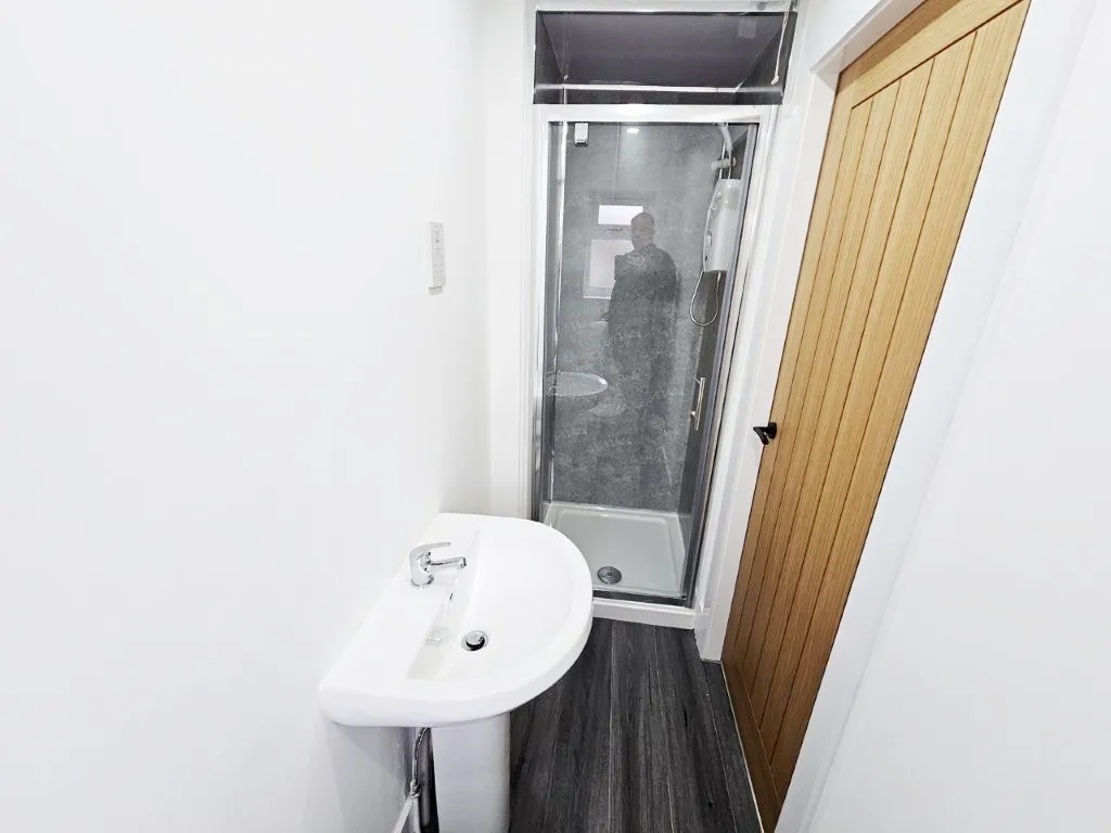 Moorside Crescent, Droylsden, M43, photo 16