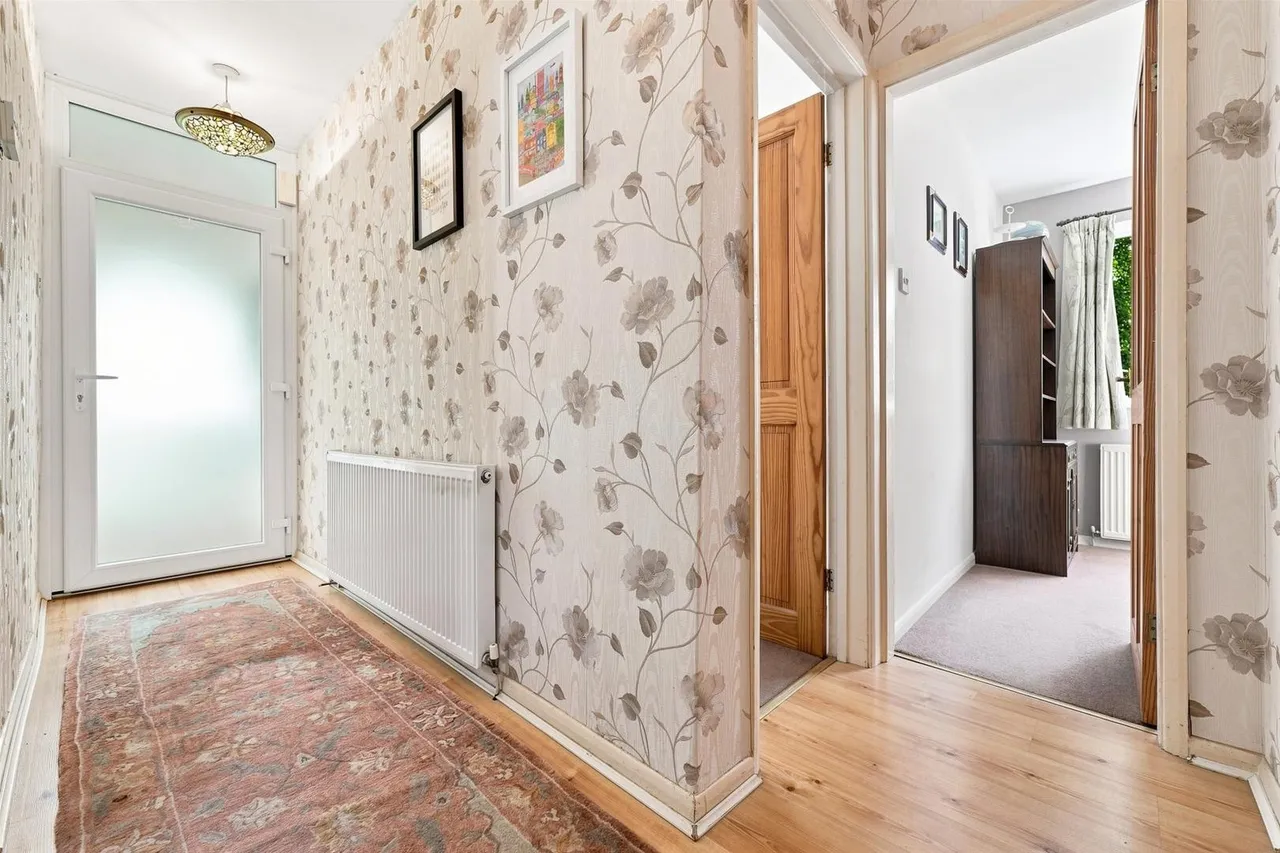 Cedarway, Bollington, photo 6