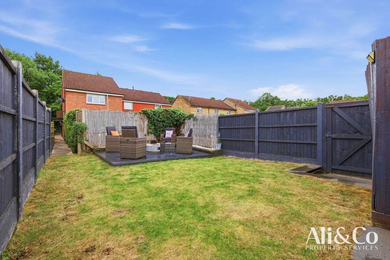 Kiln Way, Grays, Essex, RM17 5JF, photo 13