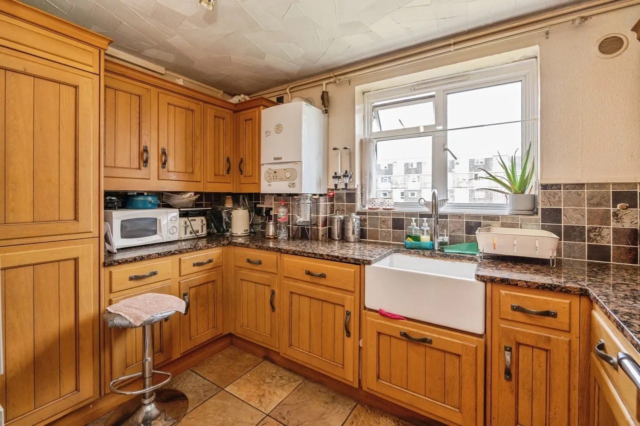 Canfield Road, RAINHAM, Essex, RM13, photo 6