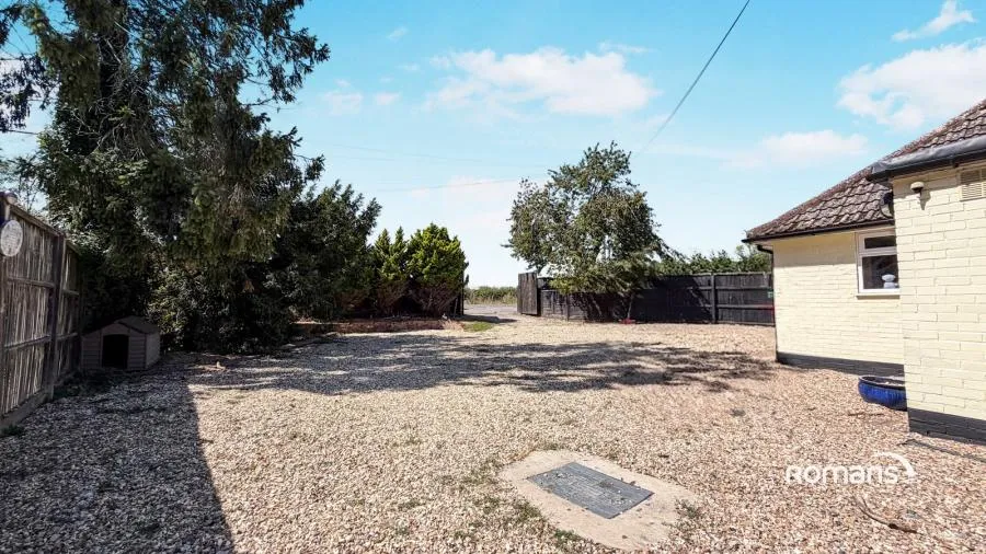 Aldermaston Road, Pamber Green, RG26, photo 2