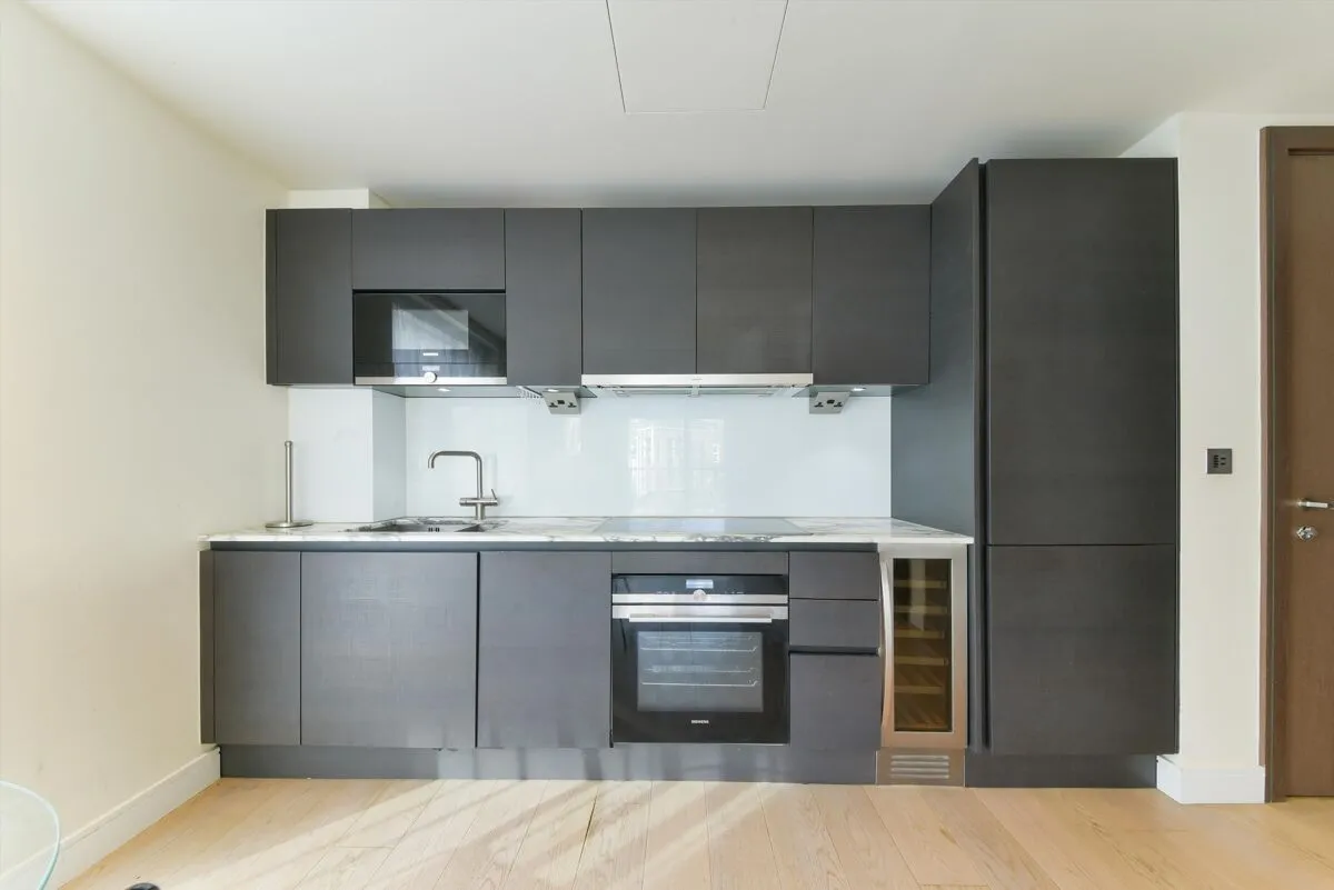 Woodford House, Chelsea Creek, SW6, photo 4