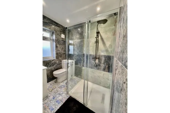 Whitton Avenue West, Greenford, UB6, photo 21