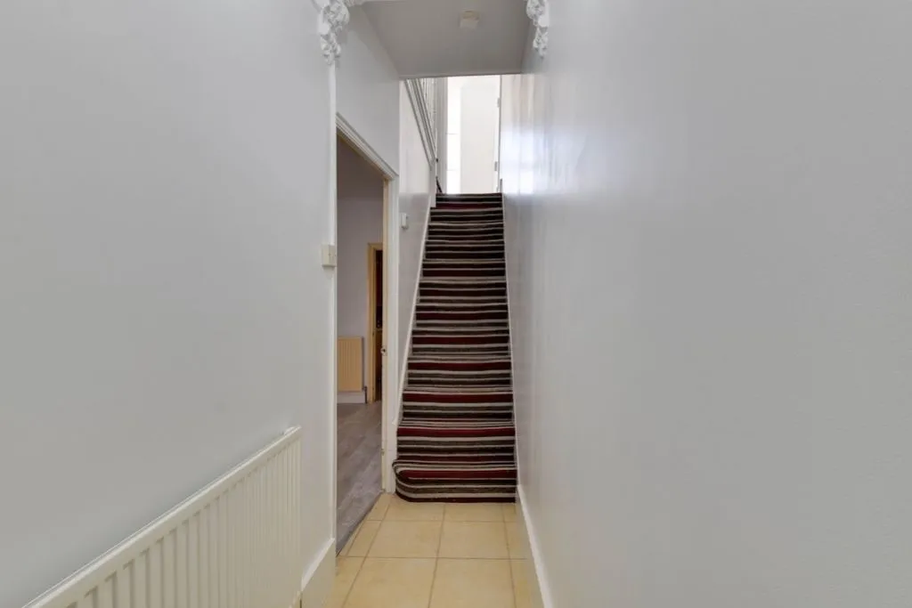 Station Road, Swindon, SN1, photo 6