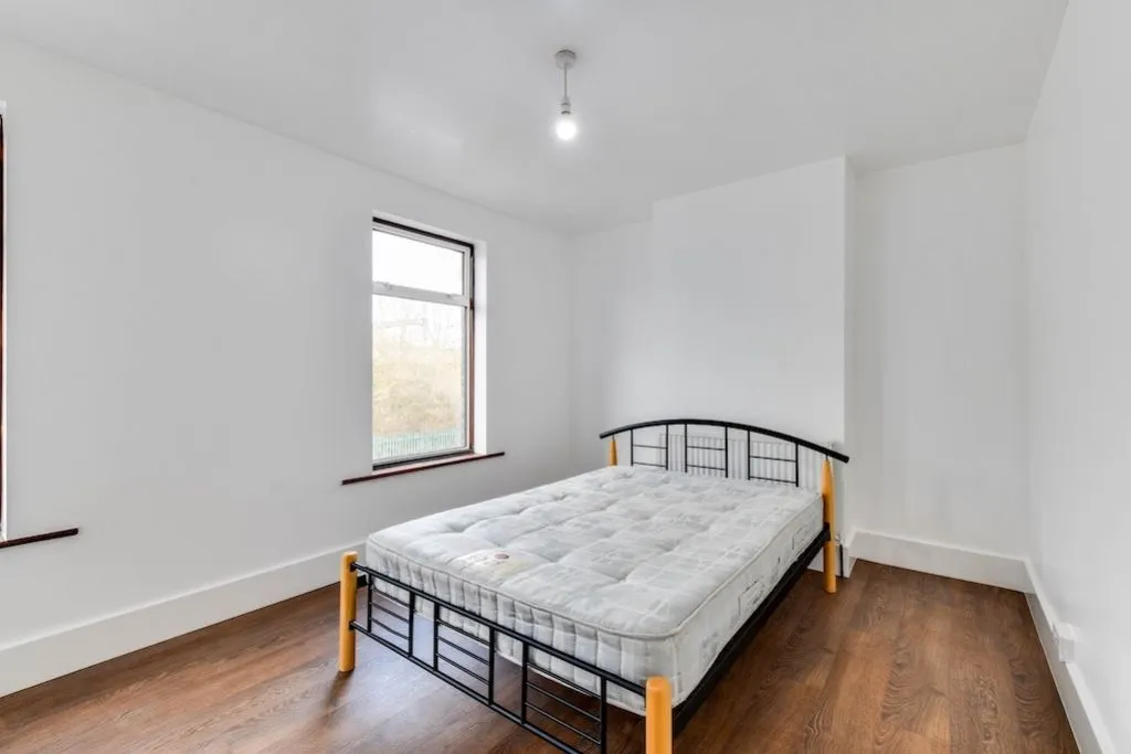 Station Road, Swindon, SN1, photo 8