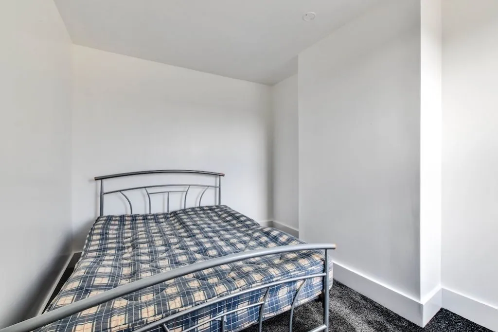 Station Road, Swindon, SN1, photo 9