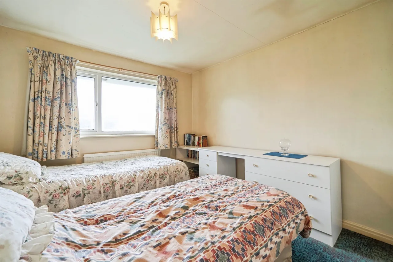 Fyfe Grove, Baildon, Shipley, photo 11
