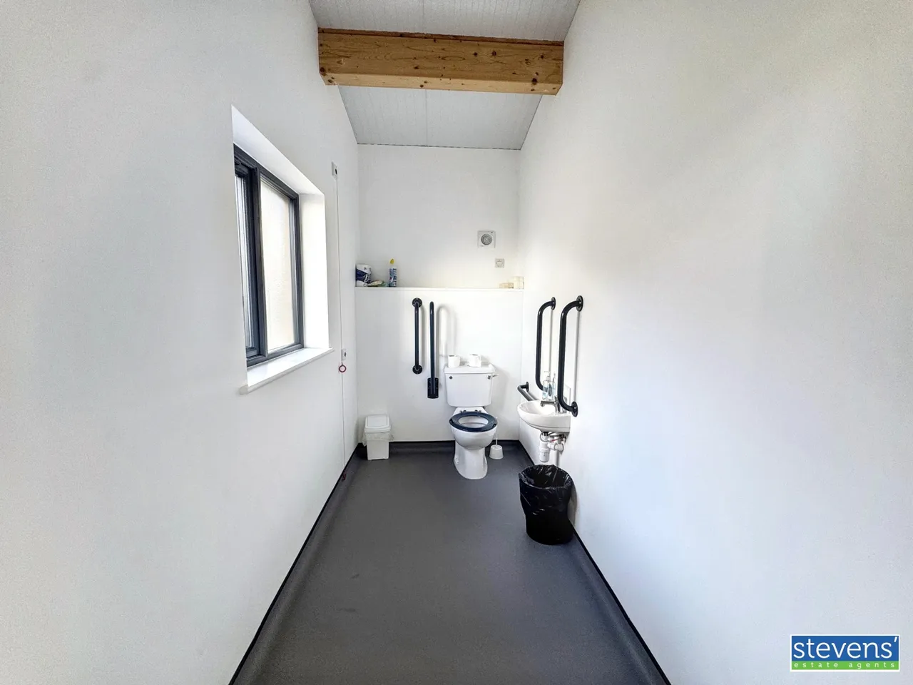 Cranmere Court, Okehampton, EX20, photo 6