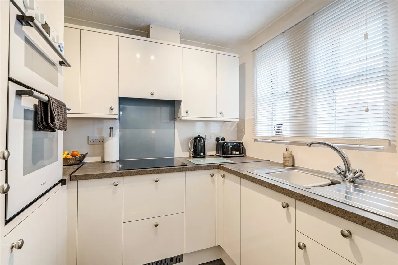 Shelley Road, Worthing, BN11, photo 3