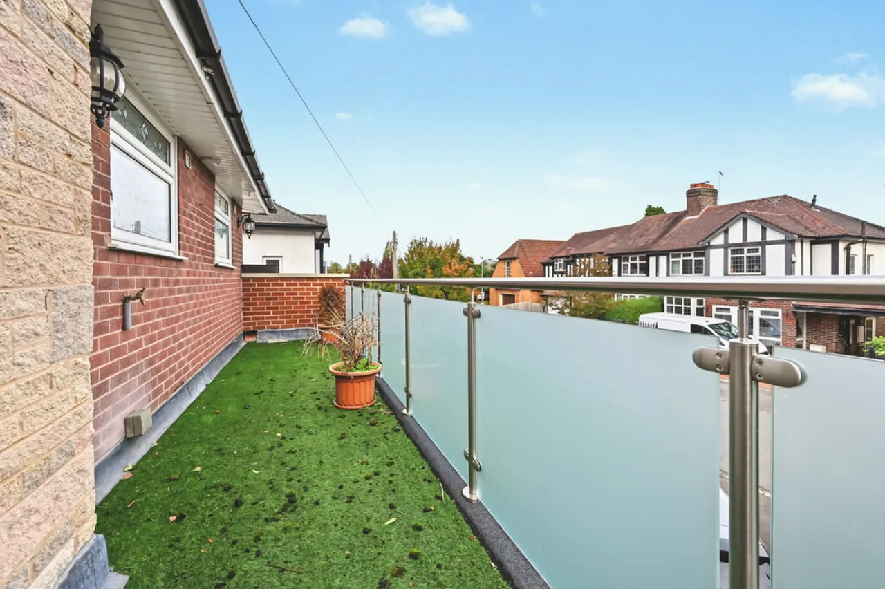 Stuart Avenue, Trentham, ST4, photo 10