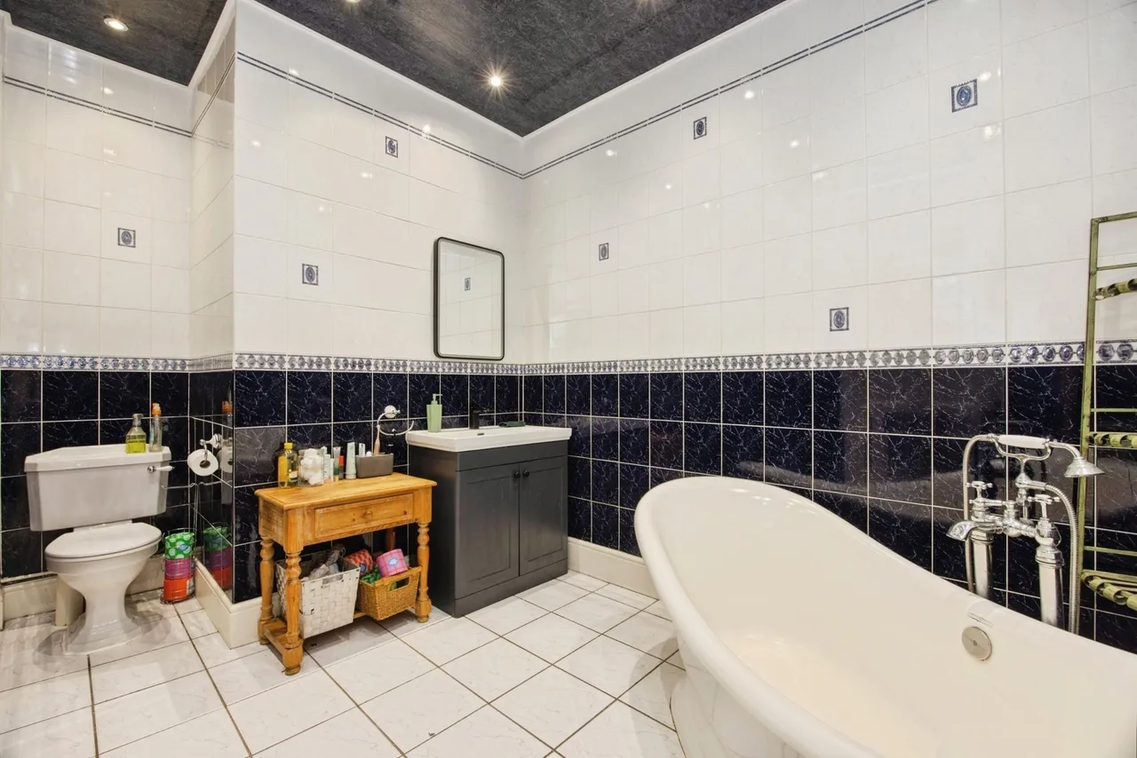 Ledrah Road, St. Austell, PL25, photo 14