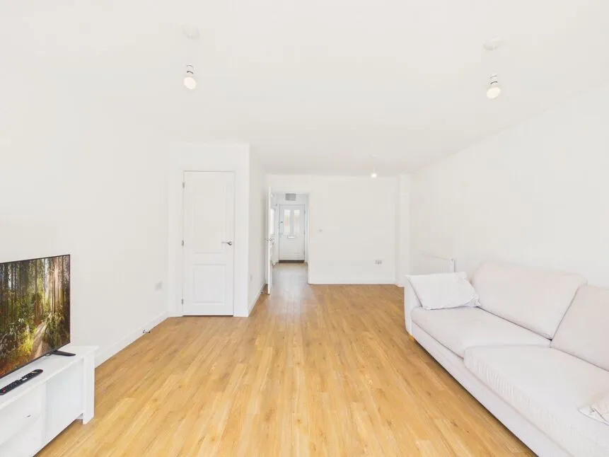 Foster Way, Folkestone, Kent, CT20, photo 9