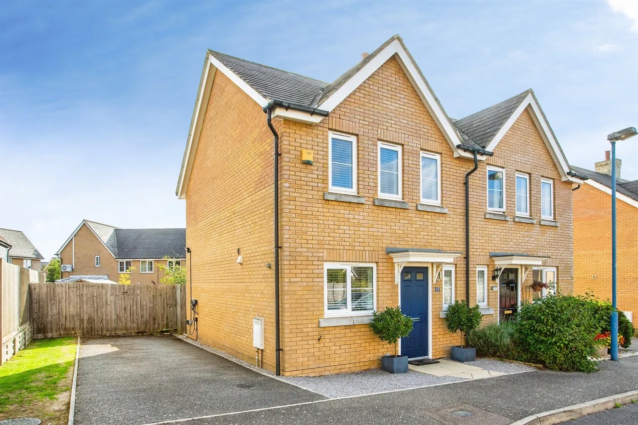2 bed house for sale, Stagwell Road, Cambridge, CB23