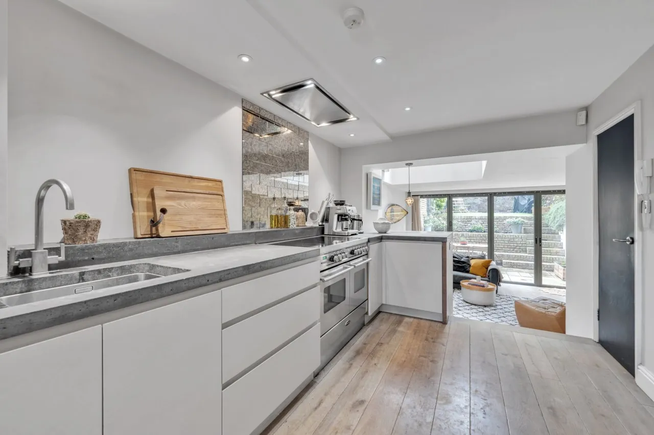 Ordnance Hill, St. John's Wood, NW8, photo 22