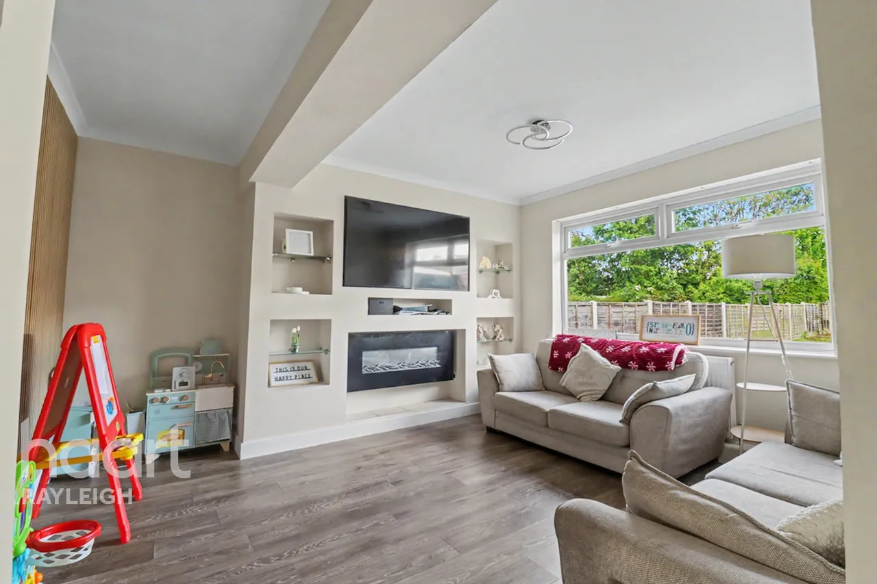Talbot Avenue, Rayleigh, SS6, photo 2