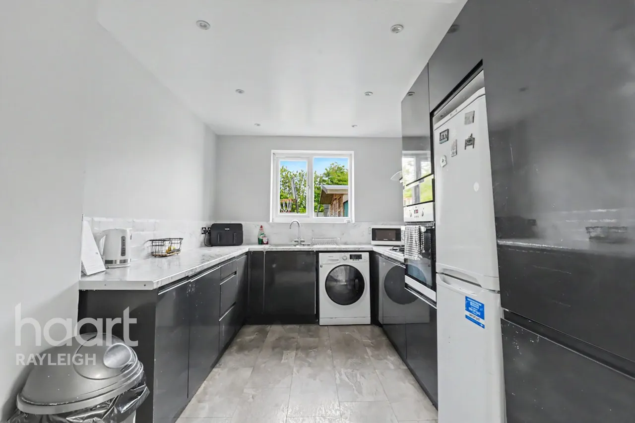 Talbot Avenue, Rayleigh, SS6, photo 7