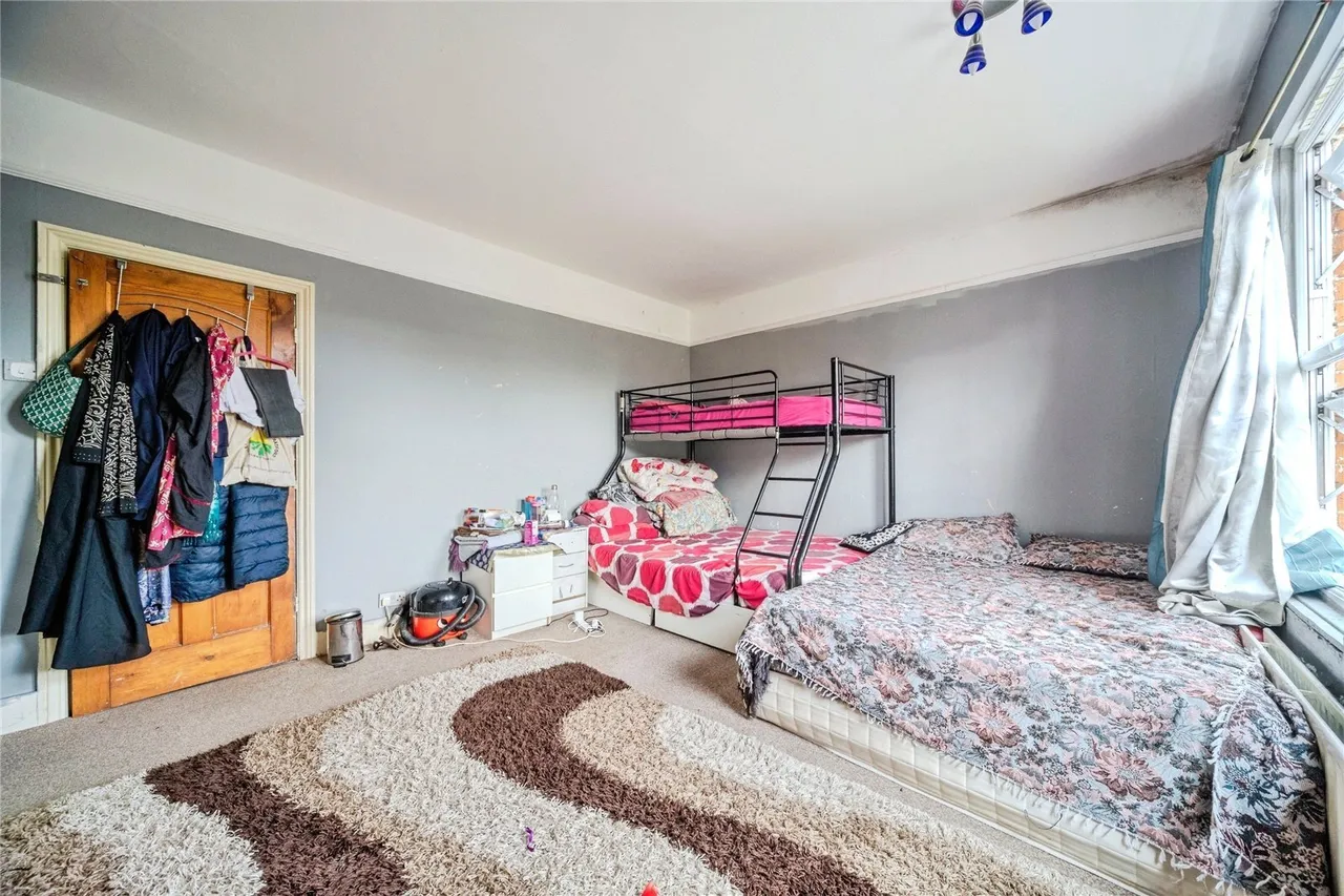 Windsor Street, Bletchley, Milton Keynes, Buckinghamshire, MK2, photo 12