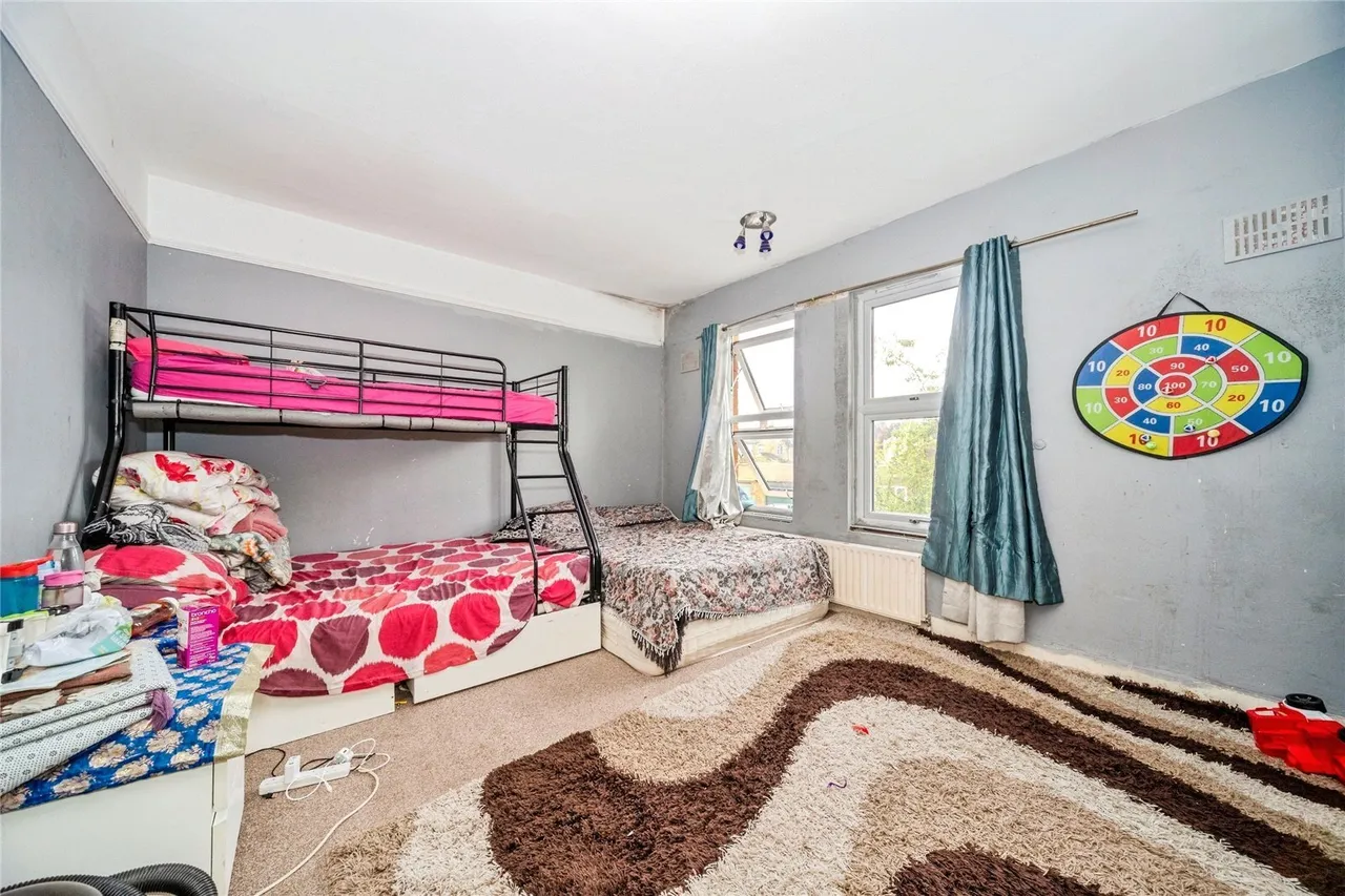 Windsor Street, Bletchley, Milton Keynes, Buckinghamshire, MK2, photo 11