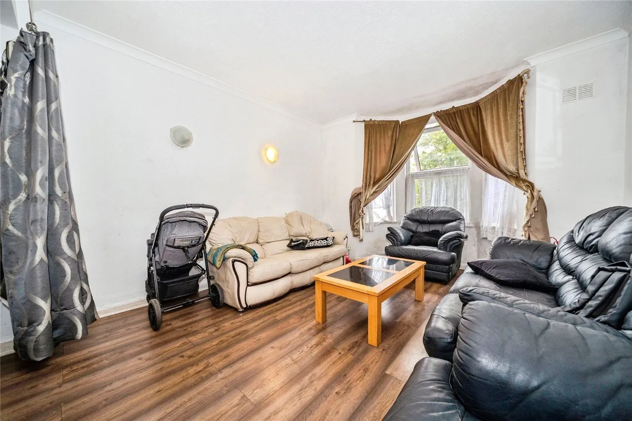 Windsor Street, Bletchley, Milton Keynes, Buckinghamshire, MK2, photo 5