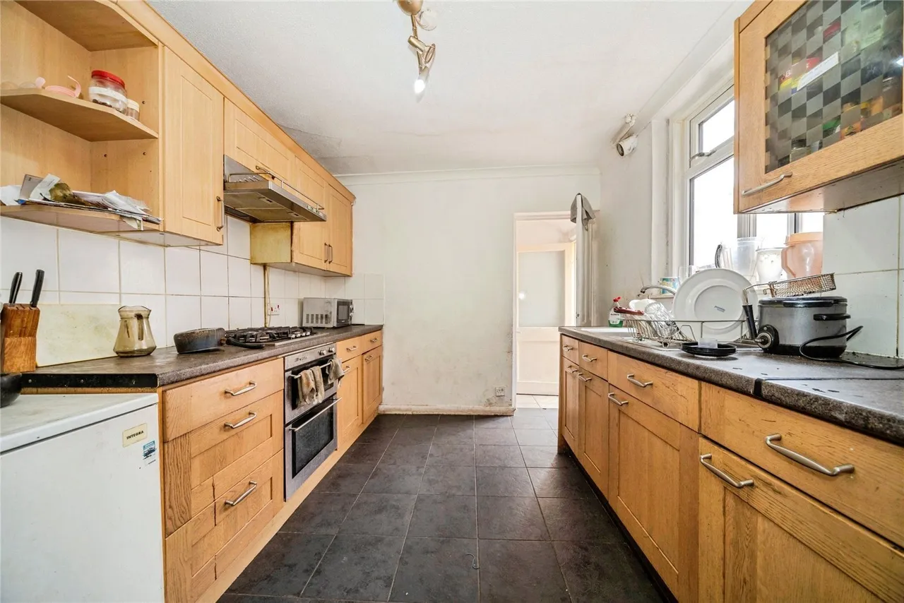 Windsor Street, Bletchley, Milton Keynes, Buckinghamshire, MK2, photo 9