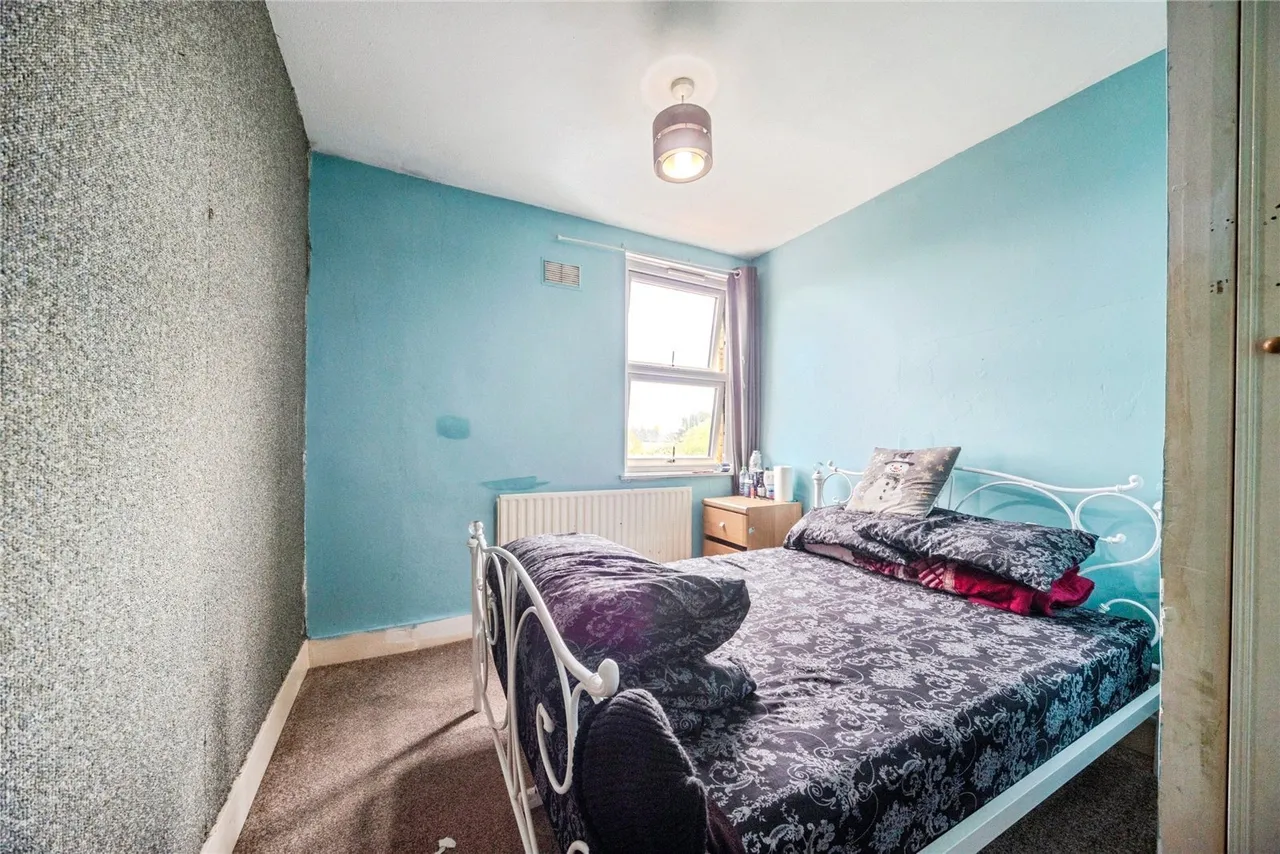 Windsor Street, Bletchley, Milton Keynes, Buckinghamshire, MK2, photo 10