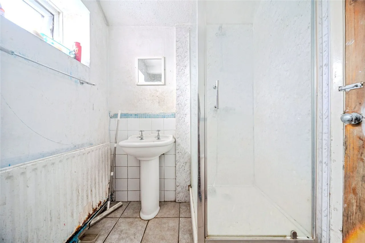 Windsor Street, Bletchley, Milton Keynes, Buckinghamshire, MK2, photo 17