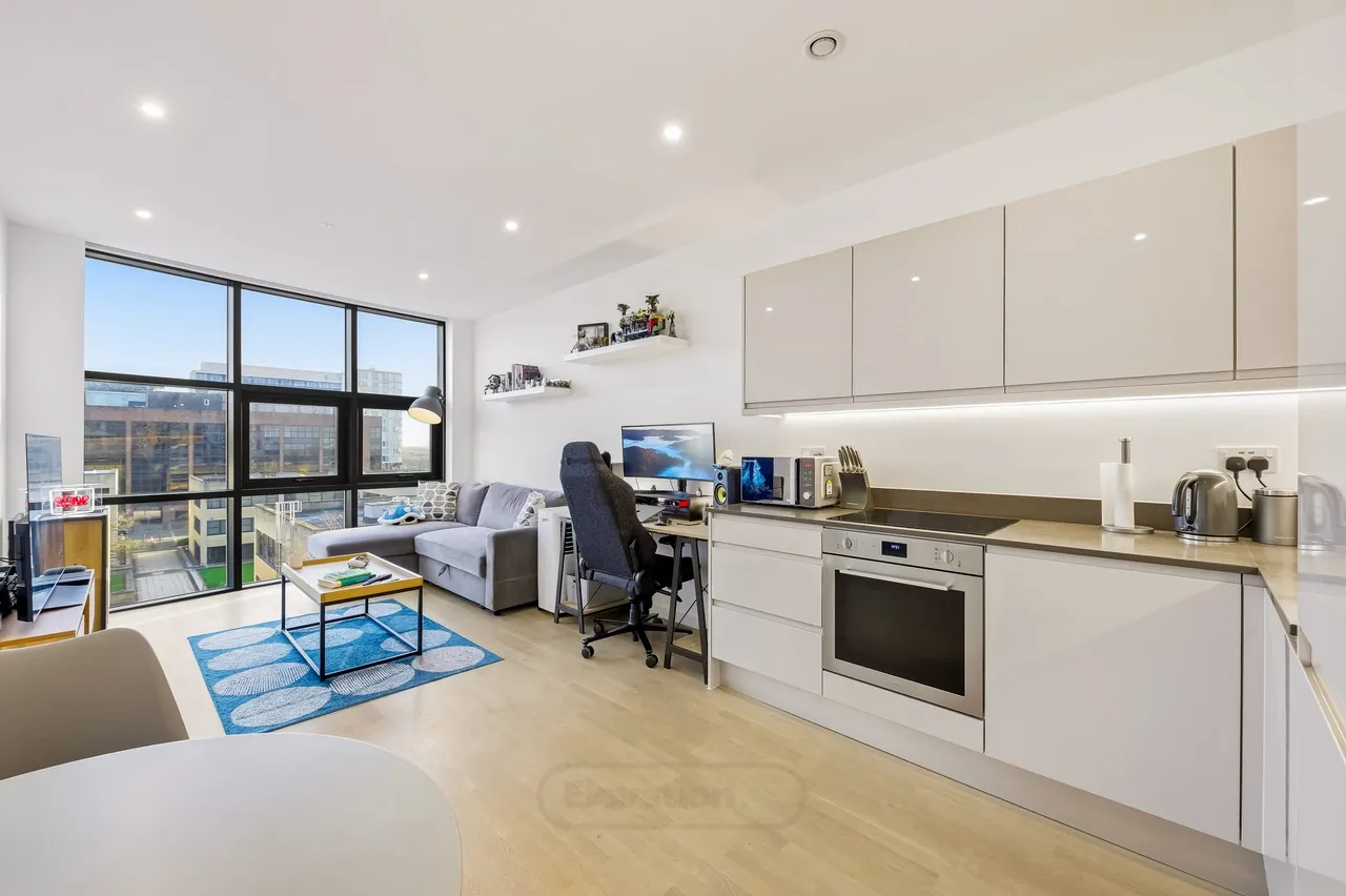 1 bed flat for sale — Flat 52, Medina House 302-340 Silbury Boulevard, Milton Keynes, Milton Keynes, MK9 2FA
